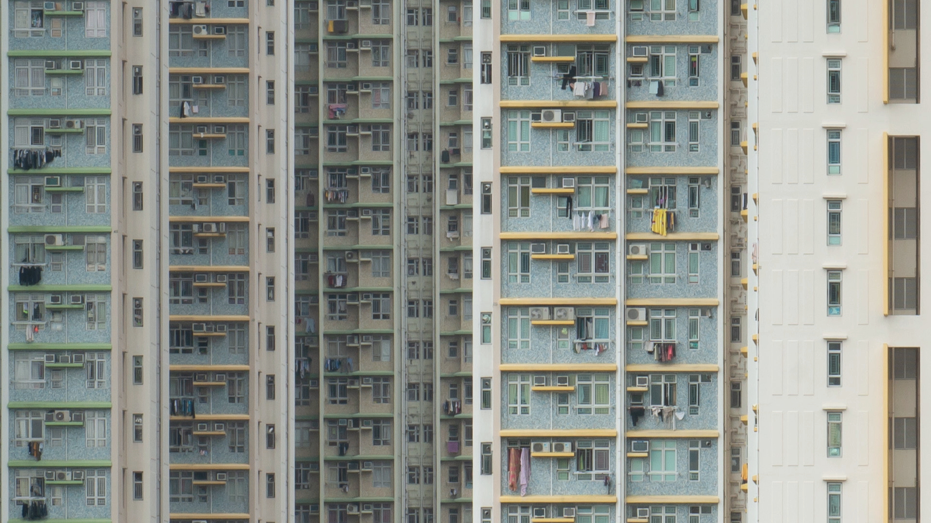 Serial Parallels, de Max Hattler, experimenta amb l'urbanisme des del ...